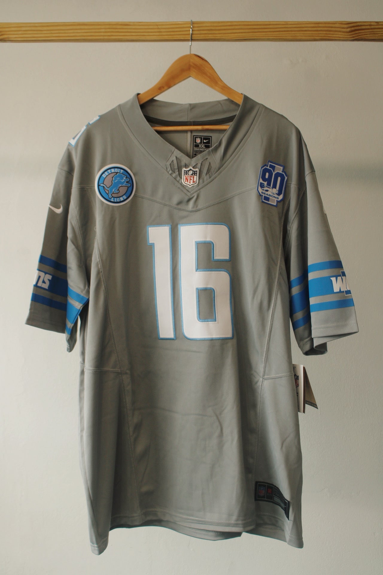 Lions 16
