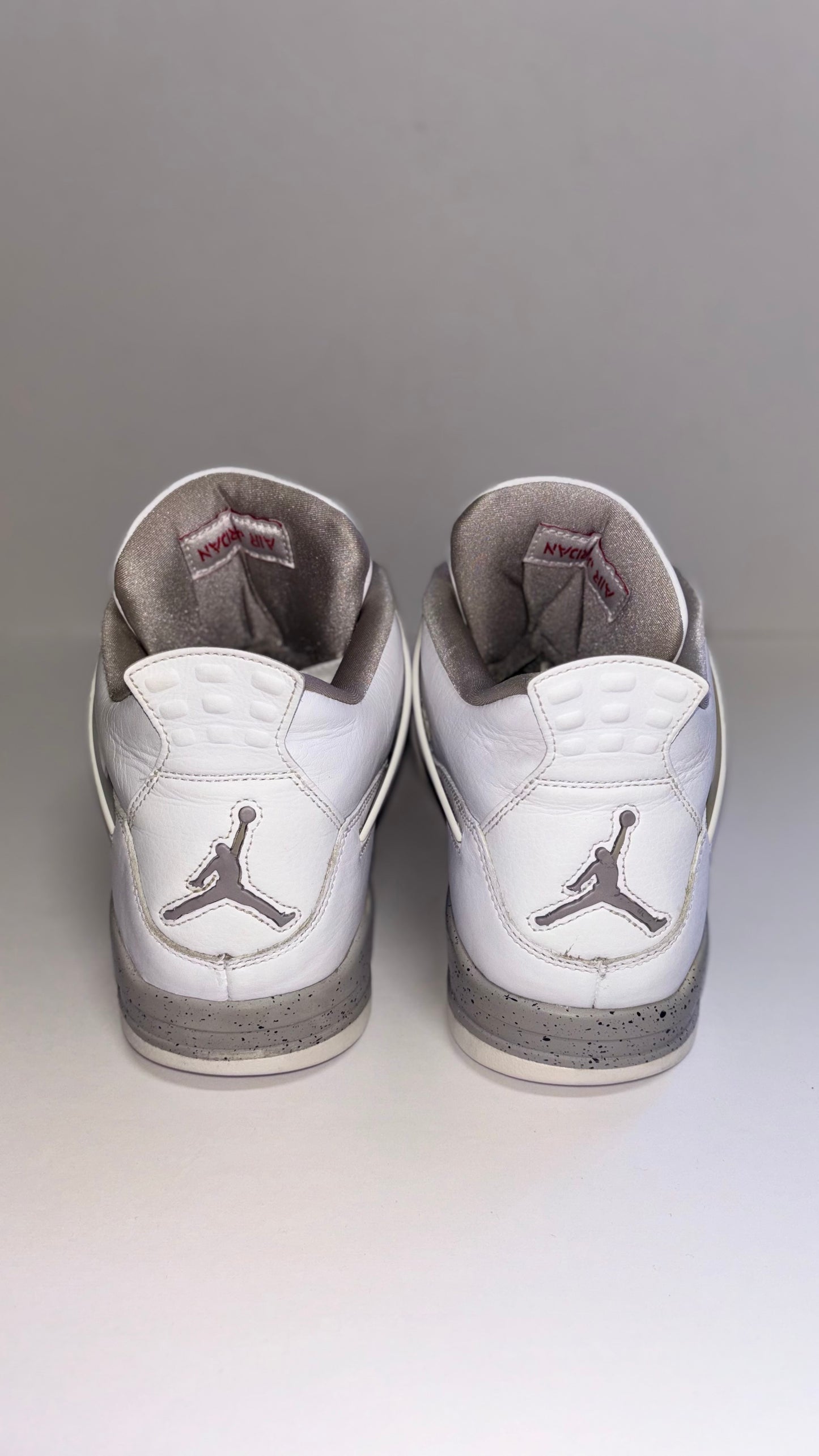 Jordan 4 “White Oreo”