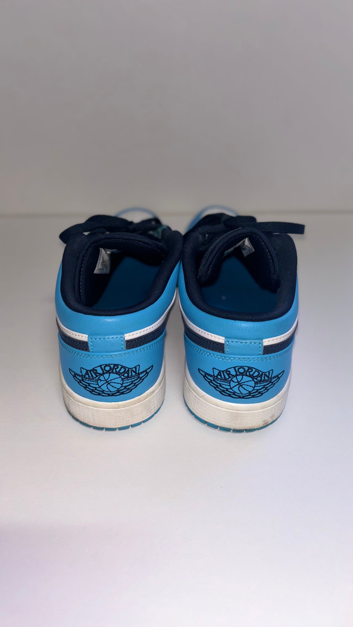 Jordan 1 low “UNC”