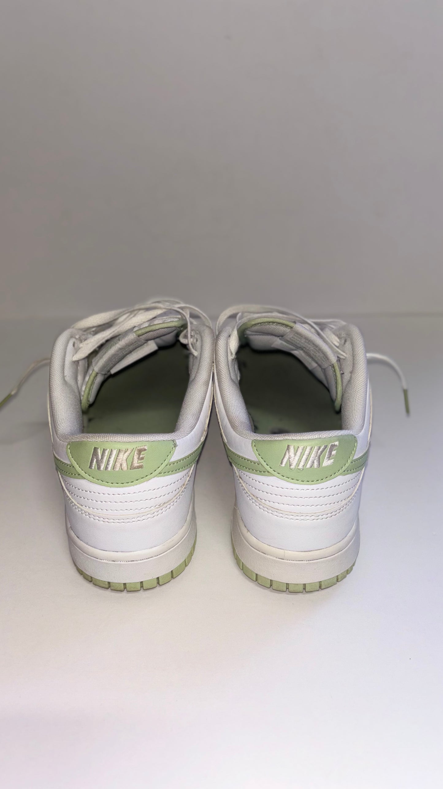 Nike Dunk Low “Honeydew”