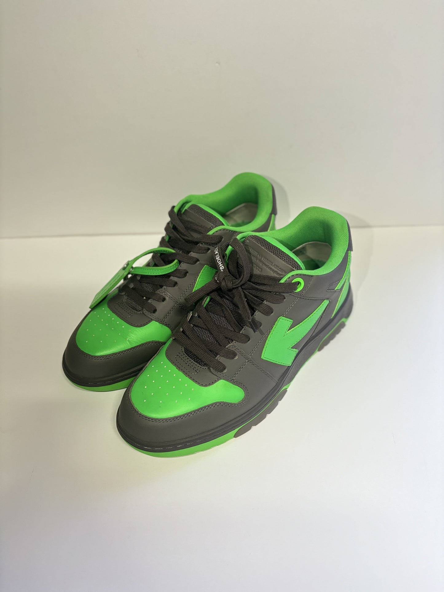 OFF-White Out of Office “Black Green Fluo”