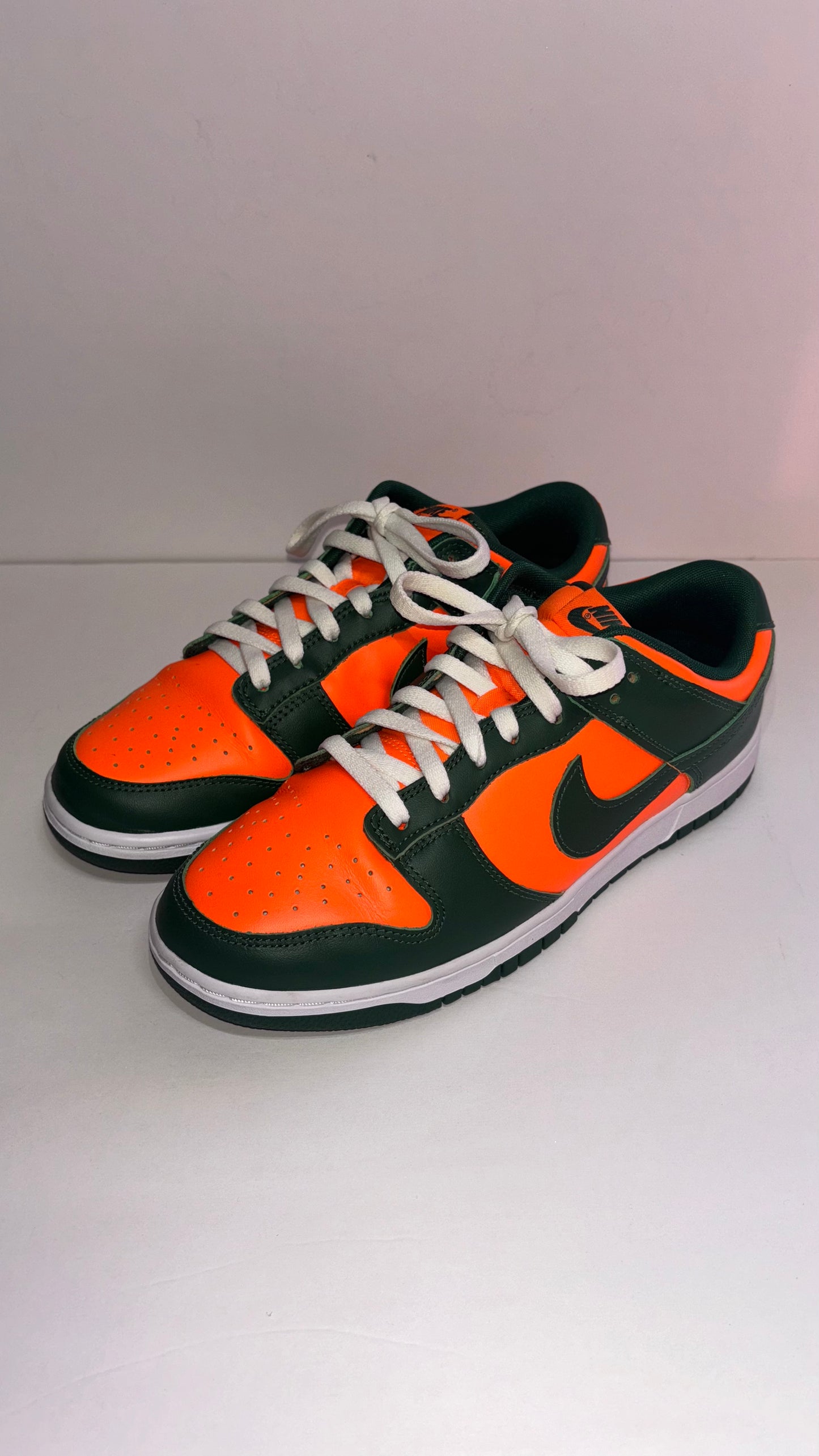 Nike Dunk Low “Miami Hurricane”